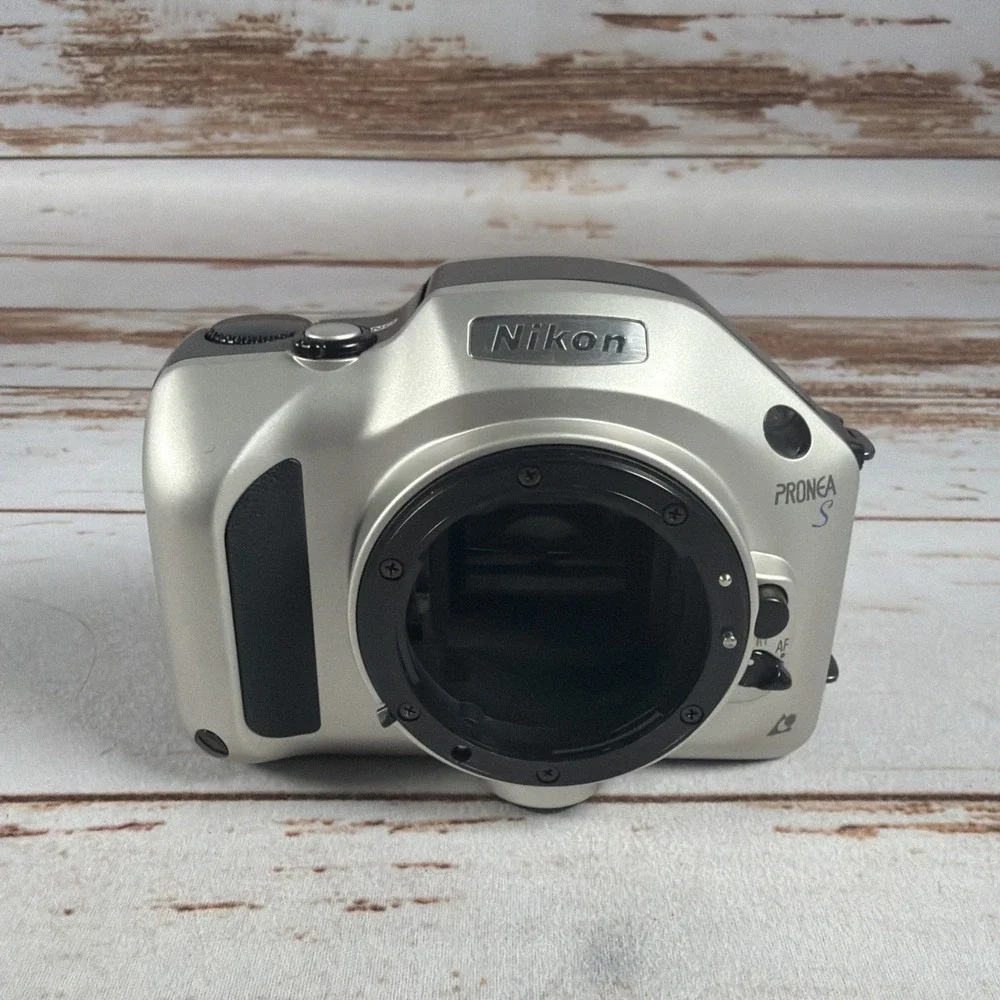 Nikon Pronea S APS SLR Film Camera Body Silver Built-in Flash Used